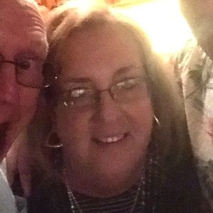 Meet your Posher, Glenda